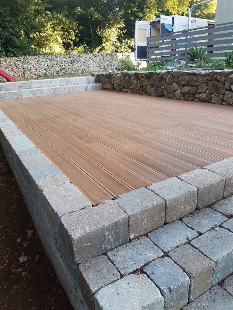 WPC Decking Standard Milk Brown - bazen otok Krk 3