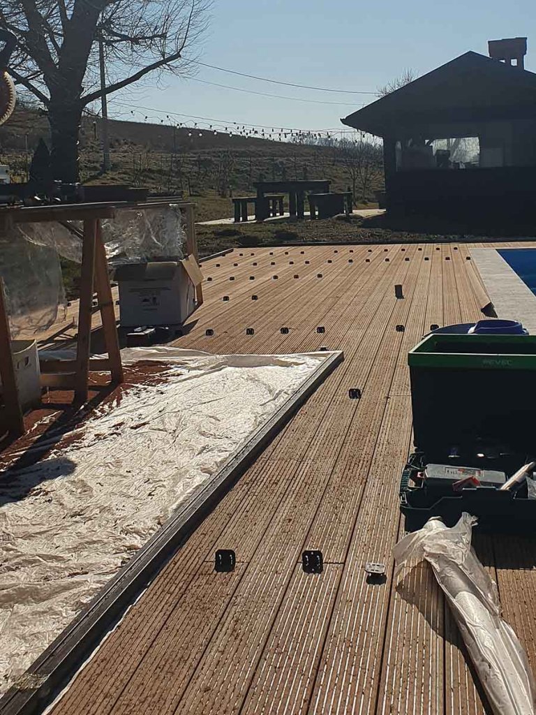 WPC Decking Supreme Milk Brown - Bazen Semnica montaza